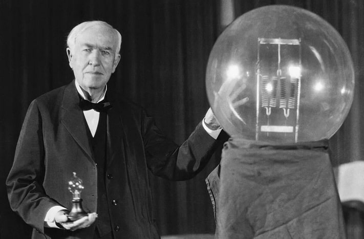 Эдисон и его электрическая лампочка